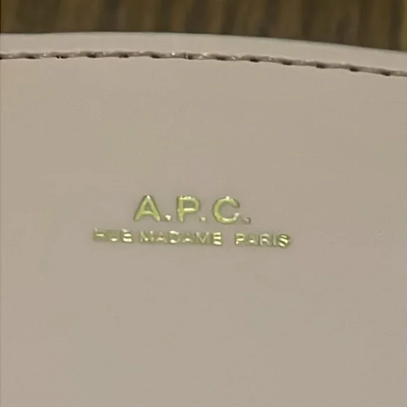 A.P.C. Pink Leather Crossbody Bag - Picture 5 of 11